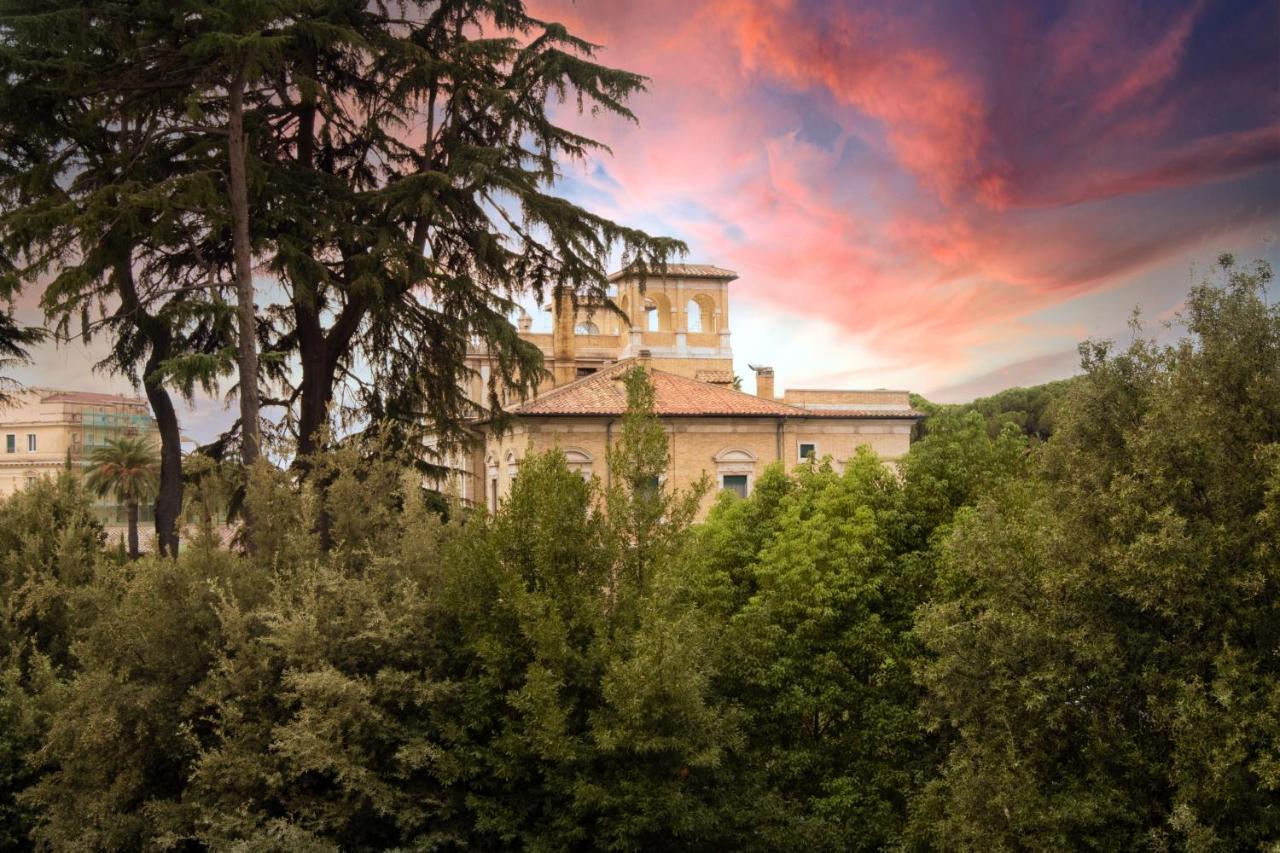 Giardino Del Lago Рим Екстериор снимка