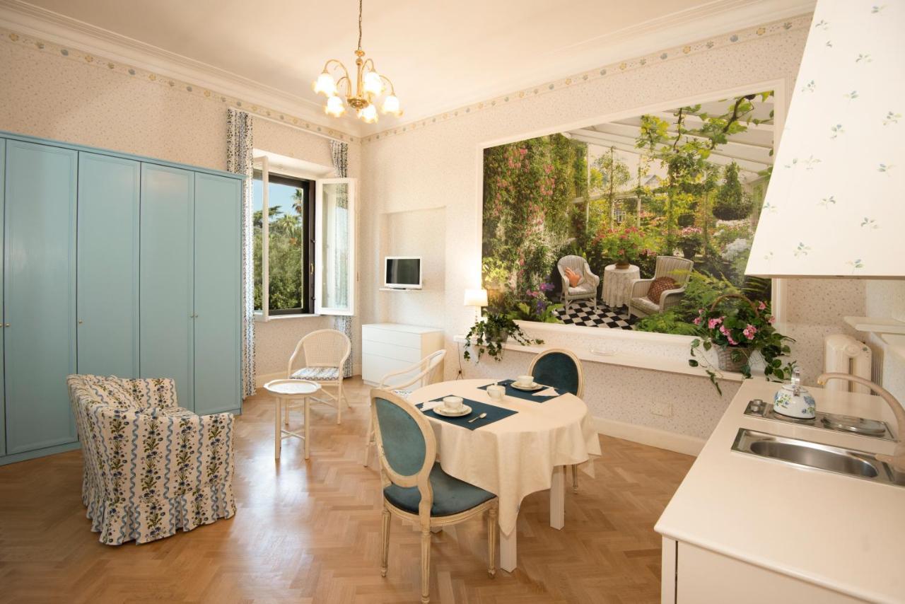 Giardino Del Lago Рим Екстериор снимка